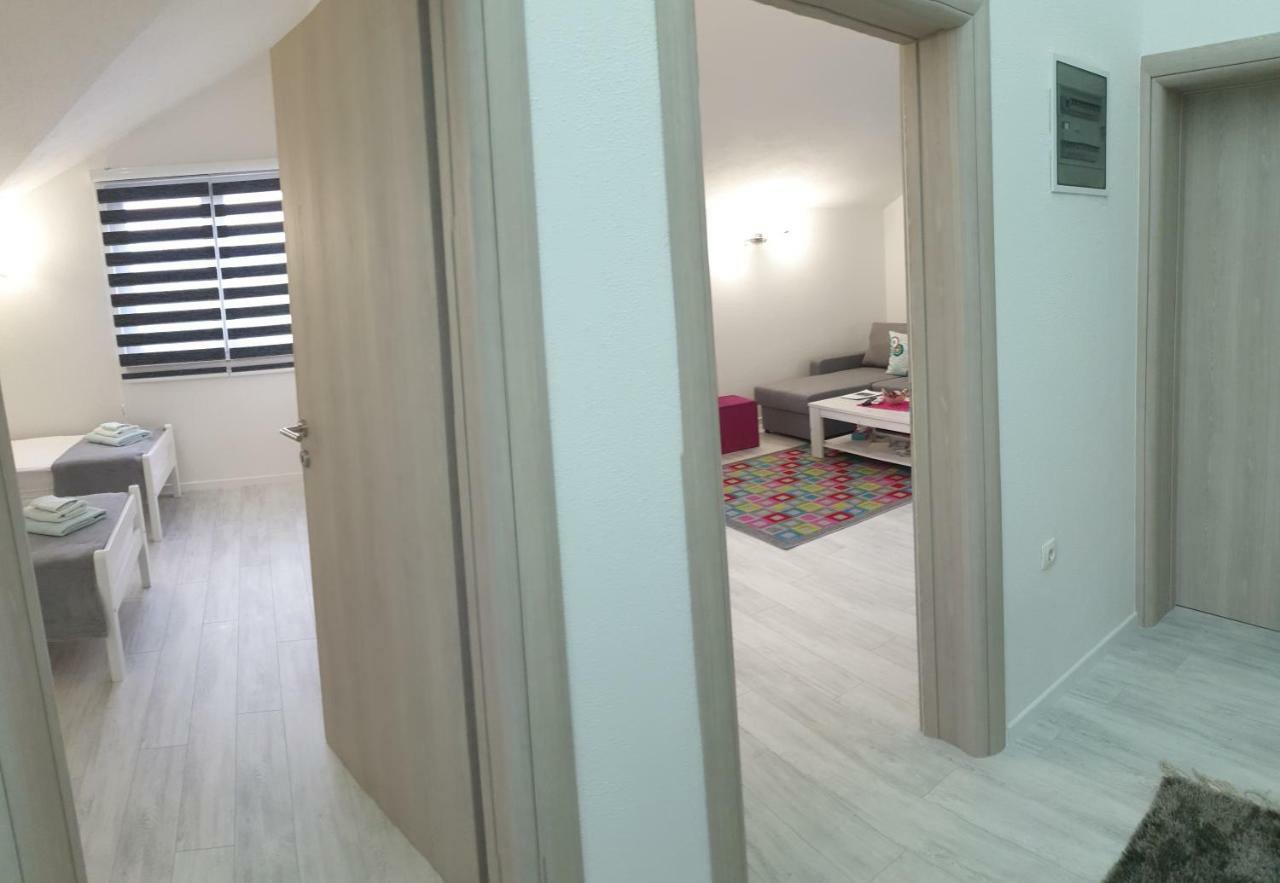Holiday Home Flora Mostar Luaran gambar