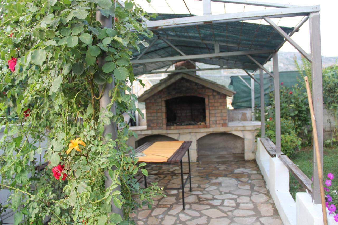 Holiday Home Flora Mostar Luaran gambar