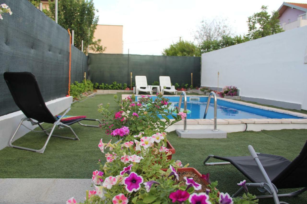 Holiday Home Flora Mostar Luaran gambar