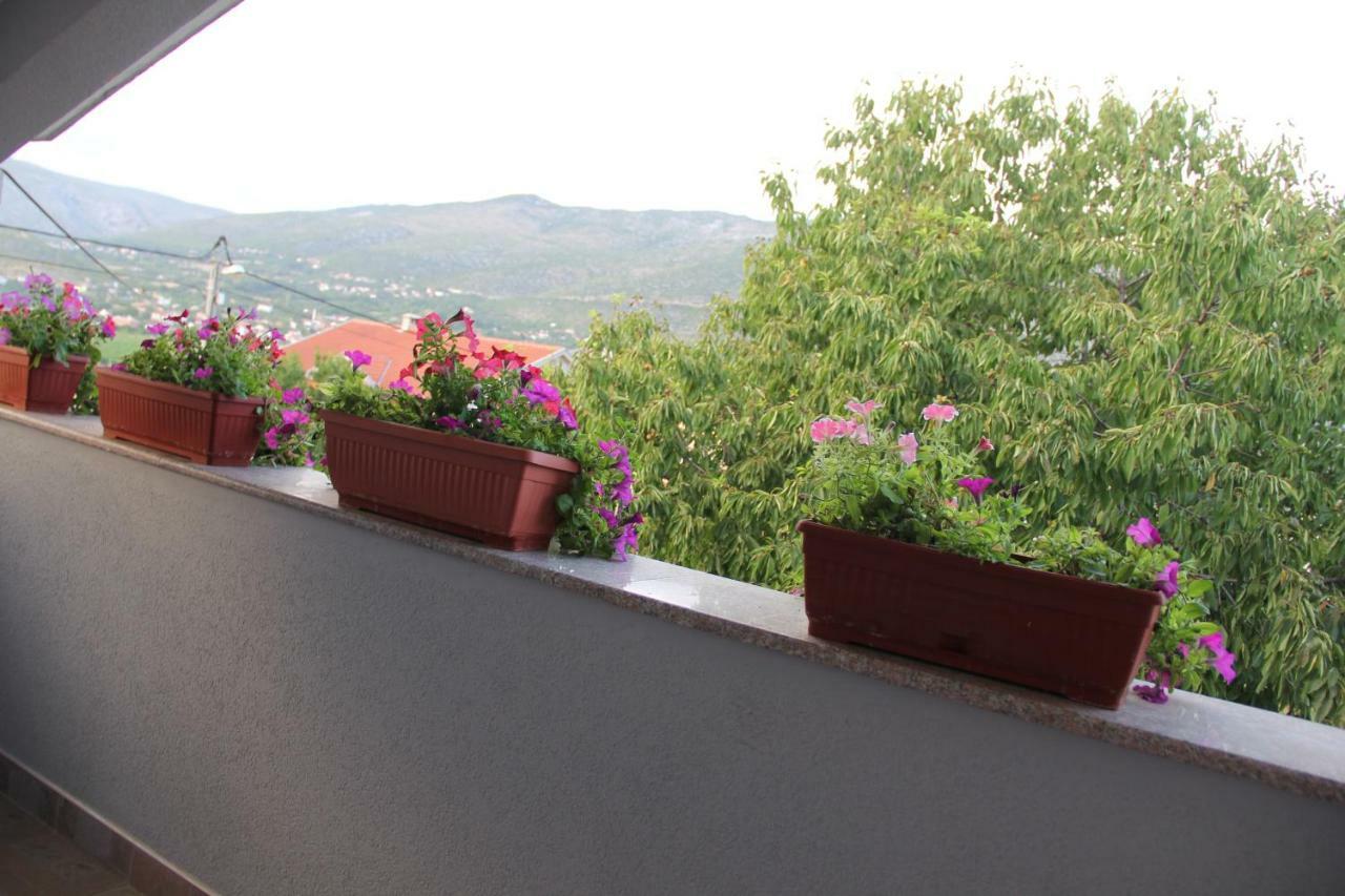 Holiday Home Flora Mostar Luaran gambar